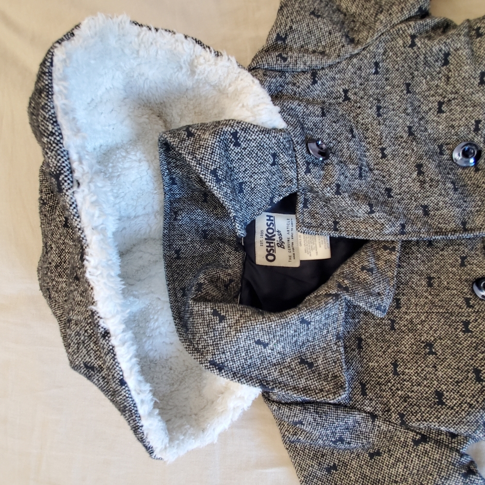 Girl's Winter Coat - Picture 6 of 7